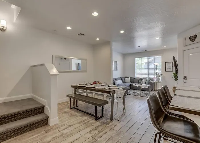 Long Stays Welcome! Pet Friendly & Heated Pool
