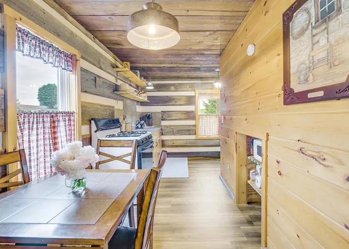 'The Little Farmhouse' Wellsboro Getaway