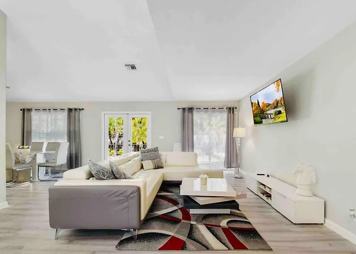 1 Paradize For Equestrian Lovers Sugar Pond Manor