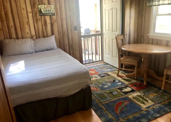 Pet-Friendly Studio Cabin With Bbq And Porch In South Dakota