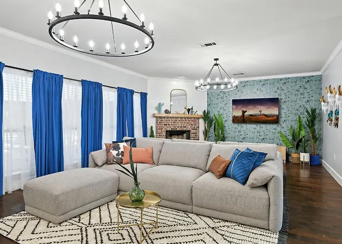 5Bd/3Ba Pool Oasis - Come Rest, Relax & Recharge