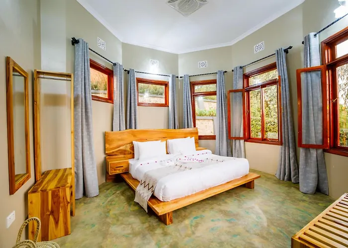 Chui Hidden Lodge Karatu