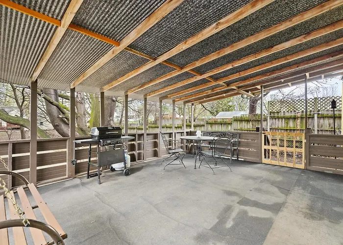Theater Nights, Game Room & Balcony Delights