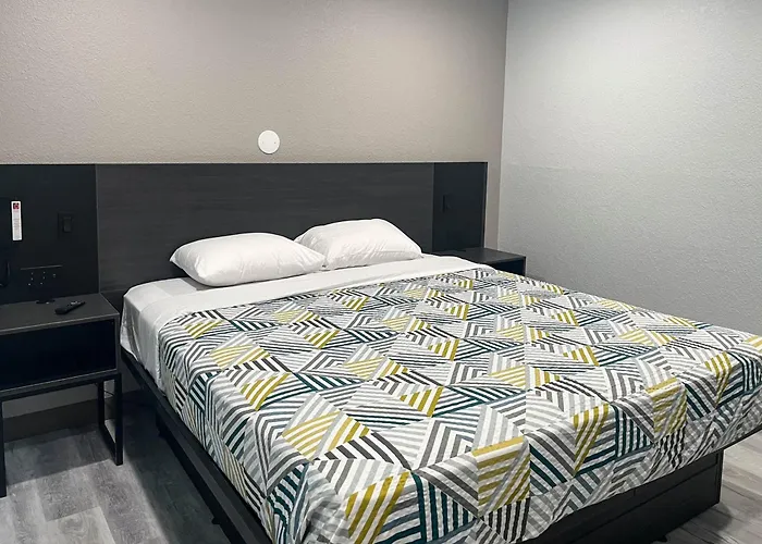Studio 6 Suites Yreka Ca