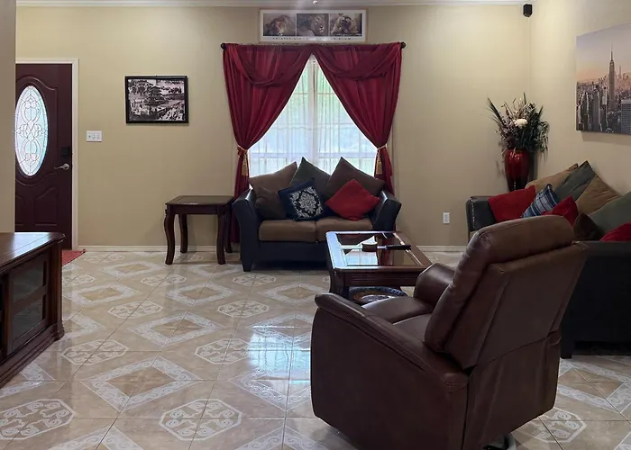 Pet-Friendly Retreat | Arkansas Tech & Hiking