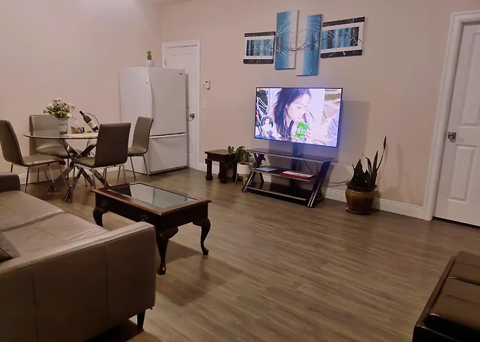 1 Bdrm 1 Bth Suite With Private Entry