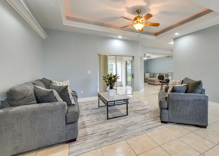 11 Mi To Port Charlotte Beach! Suburban Sanctuary
