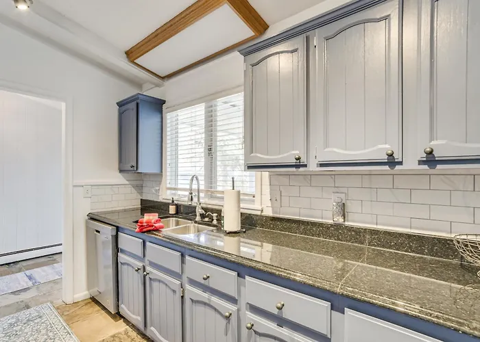 Spacious Getaway W/ Beach & Views On Otsego Lake!