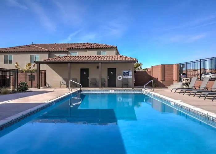 Southern Utah Retreat - Pool & Hottub - Close To Parks