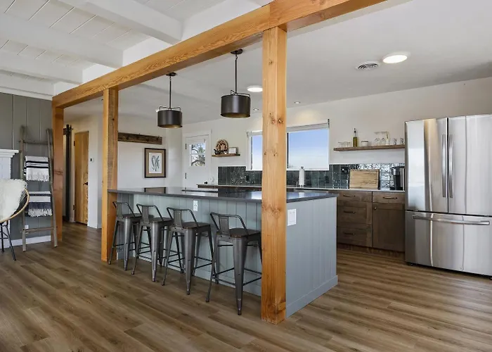 Rock Creek Canyon 2Br, Hot Tub, Fire Pit, Views