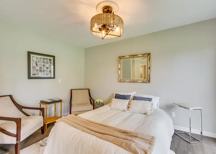 Angler-Friendly Retreat Near Tennessee River