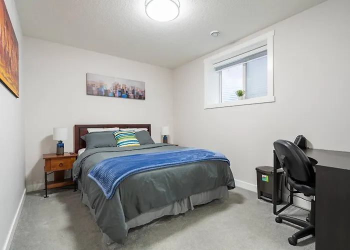 Plush Suite Pet Friendly 326 Mbps Wi-Fi
