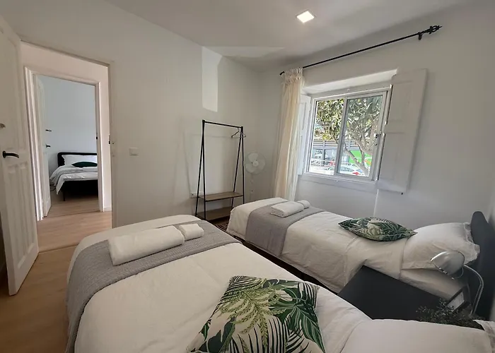 Orange Tree Private Home