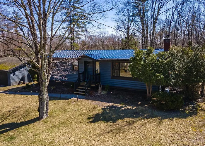 Blue Mountain Cabin - Saugerties Gem With Hot Tub
