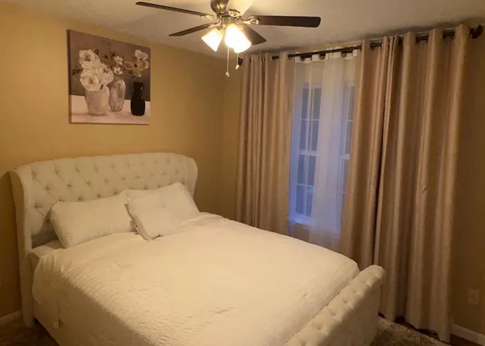 The Universal Home Stay