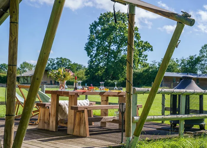 The Firs Glamping