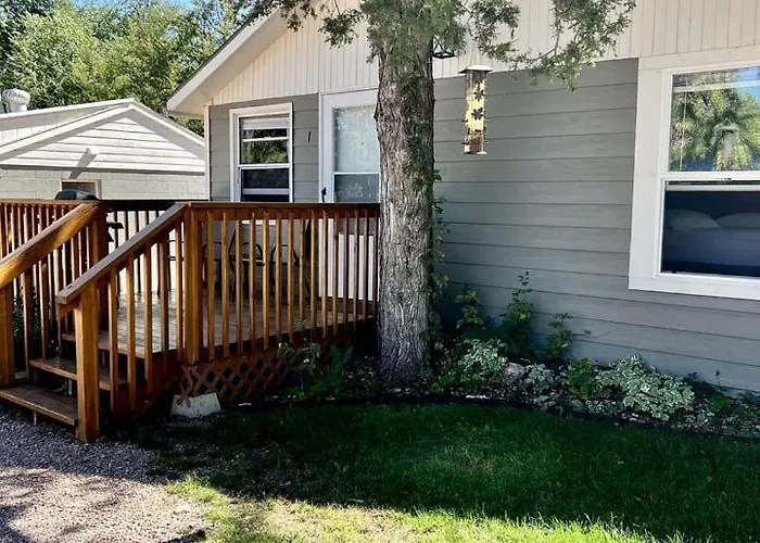 Beautiful Cabin Incredible For A Romantic Getaway In South Dakota