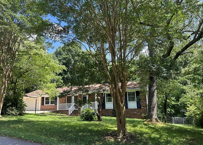 Iroquois Crossroads-10 Min From Clemson & Lakes