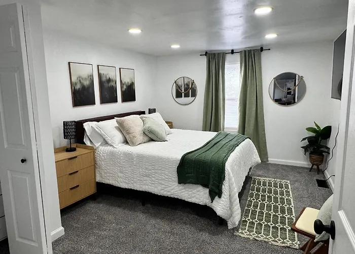 Arminta Street Retreat