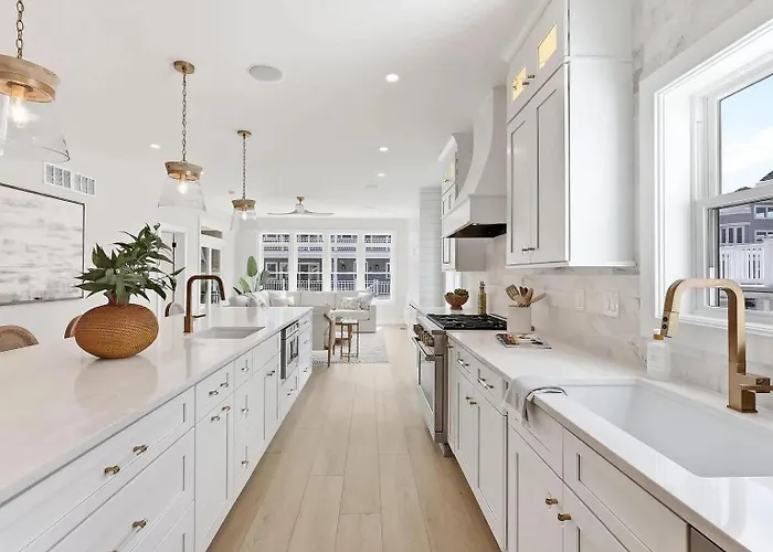 Pure Luxe Beach Block 5Br Mansion