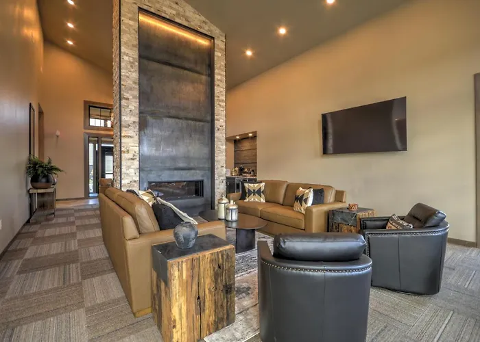 Brand New Modern Western Home In Downtown Red Lodge