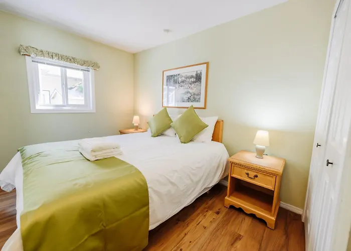 1 Bedroom Suite 9 At Green Gables Resort