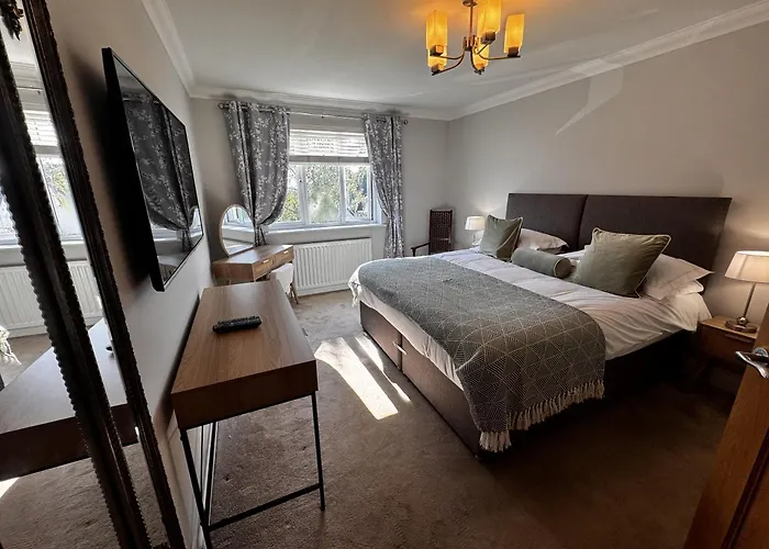Frinton Escapes - Ashlyns Apartment