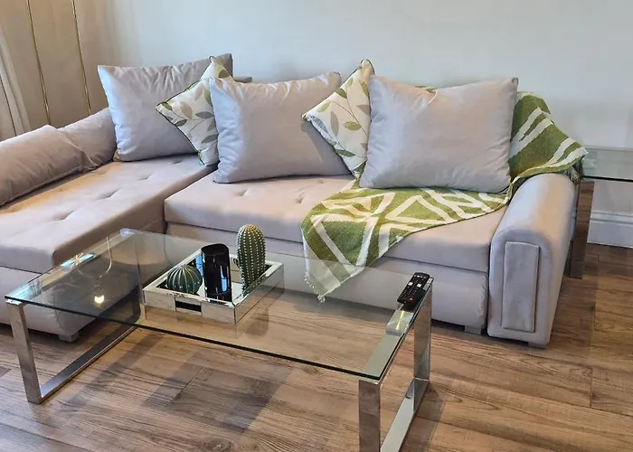 Cozy 2Br Apartment In Maidenhead Sleeps 6