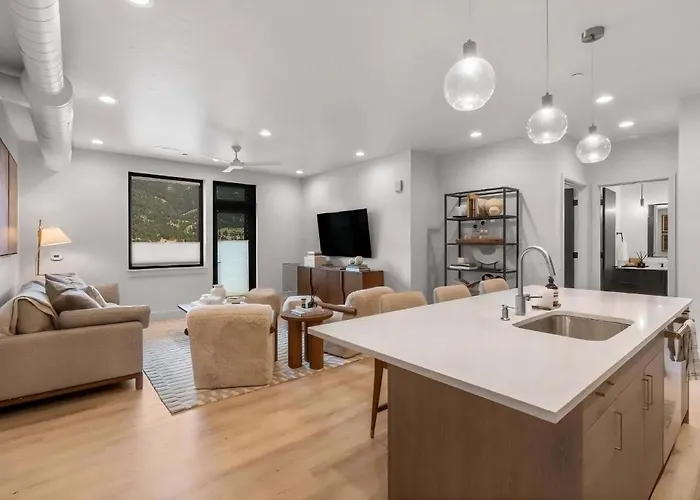 Refined Big Sky Luxury Condo