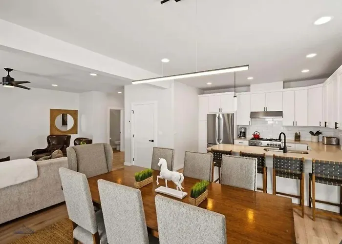 Cozy Luxury In Big Sky