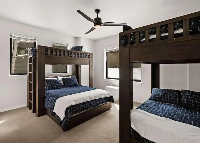 Cozy Luxury In Big Sky