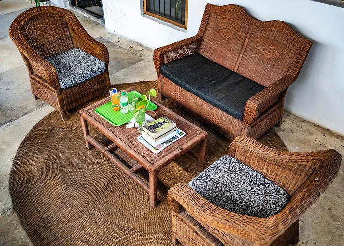 Old Stone Boutique Lodge