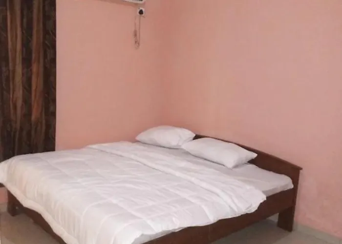 Degosh Hotel