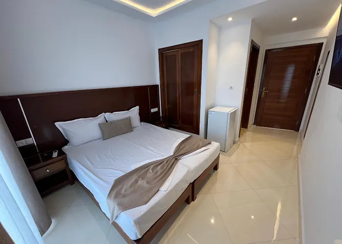 Hotel Bouzeriba