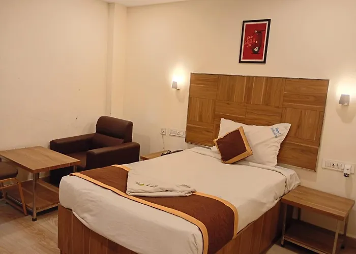 Hotel Savithas Grand
