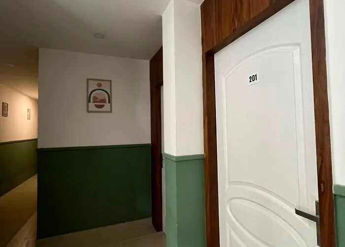 Cozy Rooms & Dormitory