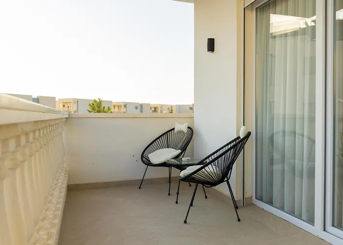 Sirena Garden Resort