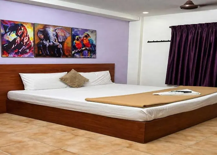 Hotel Leela Imperial