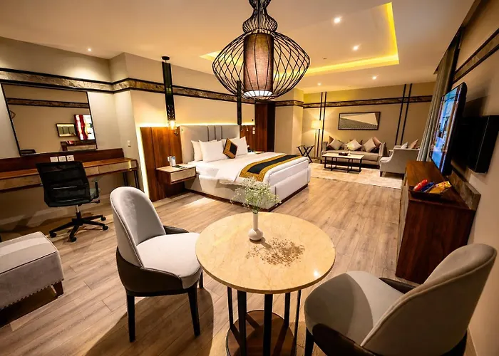 Hotel Space Crest