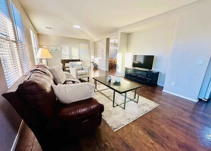Comfy Home - Surprise Az