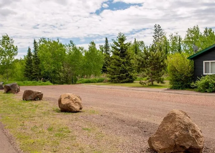1818 Trailside Cedar - Cabin 2