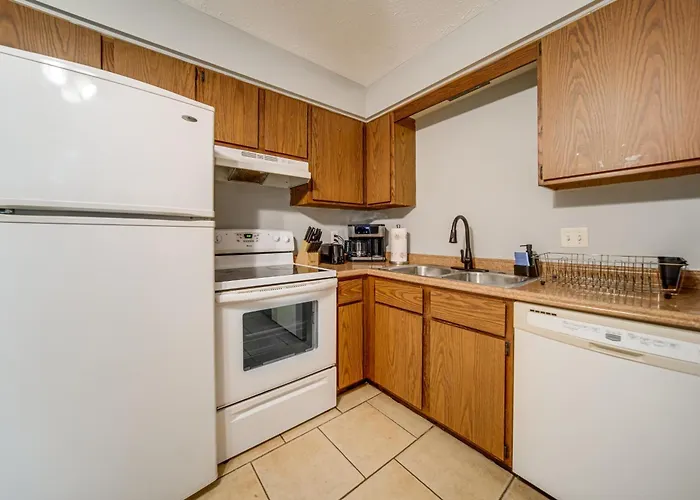 3 Mi To Mill Creek Parks - Pet Friendly!