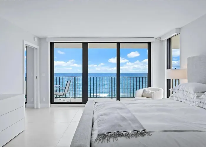 Oceanfront Luxury Retreat With Private Beach