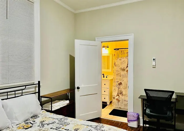 Historic Free Parking Kitchen Wd Smart Tv