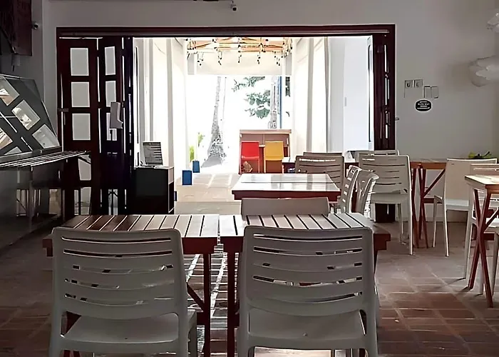 Sunvilla Beachfront Hotel