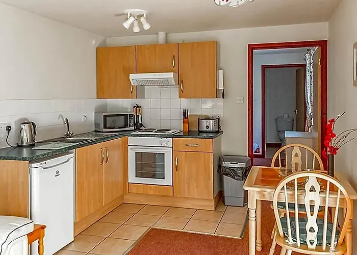 Avalon Cottages