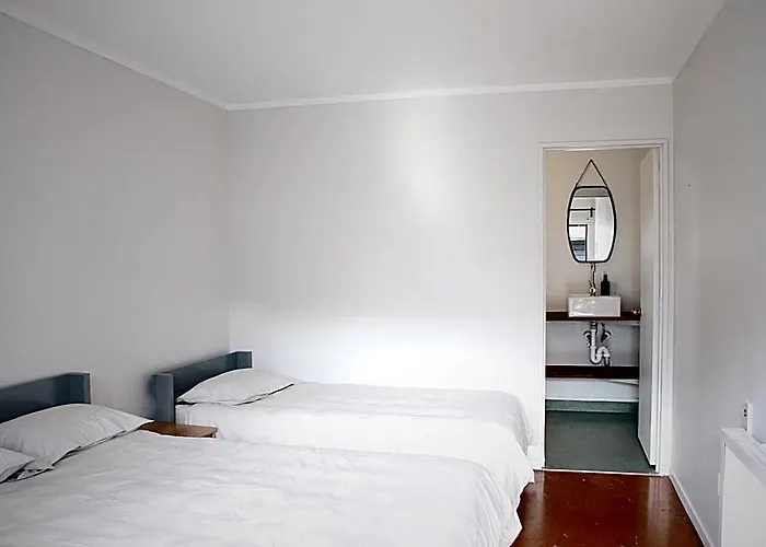 Hugo & Carters Backpackers & Motel
