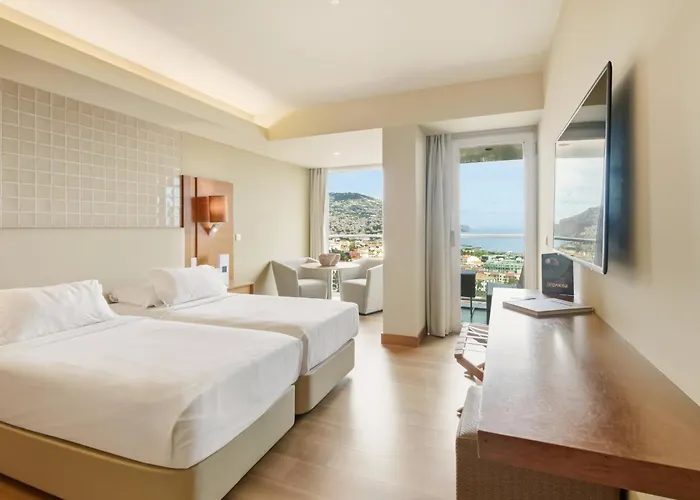 The Views Baia - Adults Only