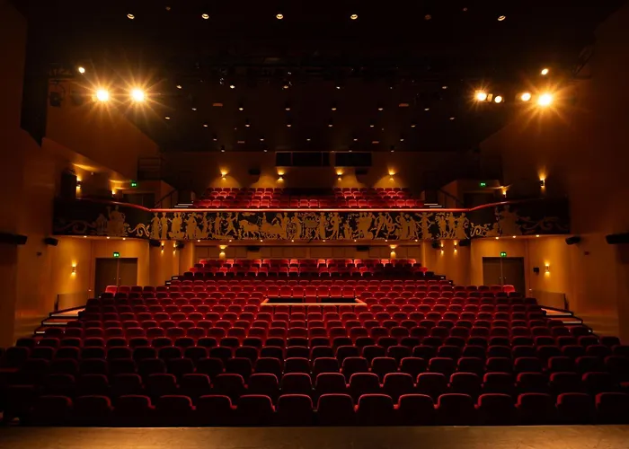 Hotel Theater Figi