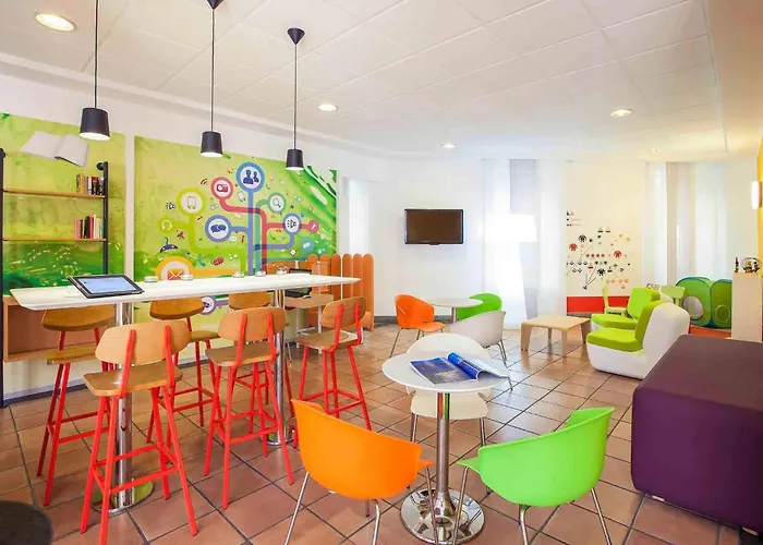 Ibis Styles Napoli Garibaldi
